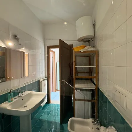 Bright Near Porta Maggiore Apartman *